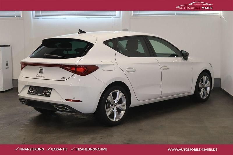 Gebraucht Seat Leon FR 150 PS (110 kW) 2023 Weiß Limousine