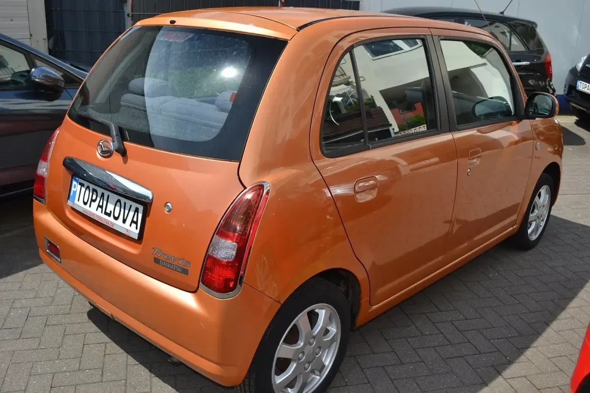 Gebraucht Daihatsu Trevis 58 PS (42 kW) 2006 Orange Kleinwagen