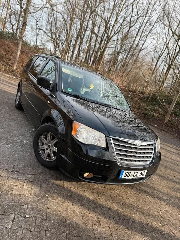 Schwarz Gebraucht 2008 Chrysler Grand Voyager Van / Kleinbus | 2.500 € (Superpreis) - Bild 1/4