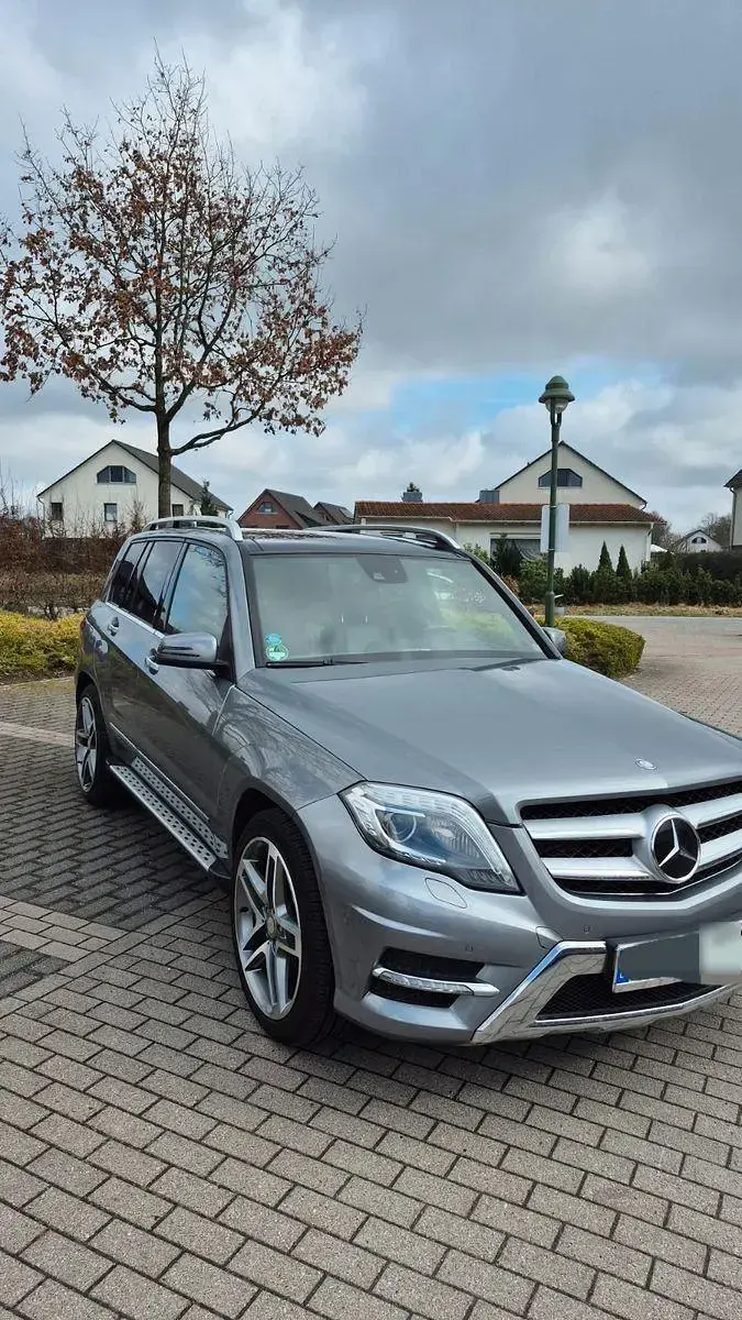 Gebraucht Mercedes GLK250 204 PS (150 kW) 2012 Grau SUV