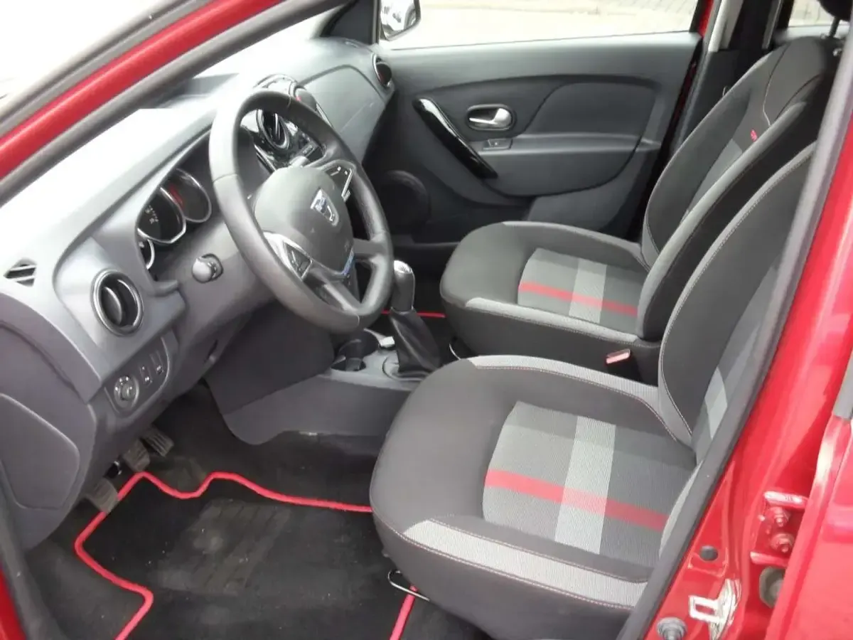 Gebraucht Dacia Sandero Stepway 90 PS (66 kW) 2019 Fusionrot Kleinwagen