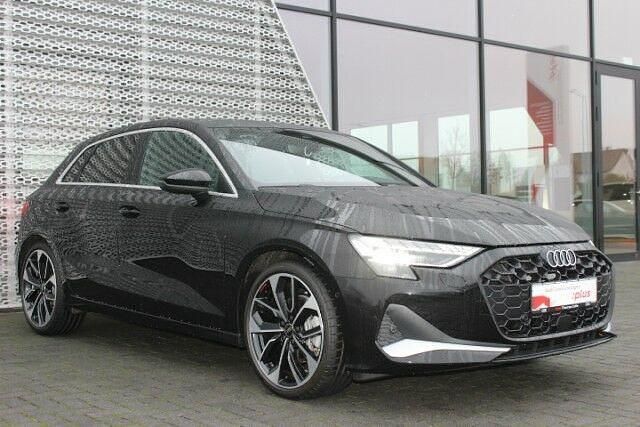 Gebraucht Audi A3 Advanced 150 PS (110 kW) 2024 Schwarz Limousine