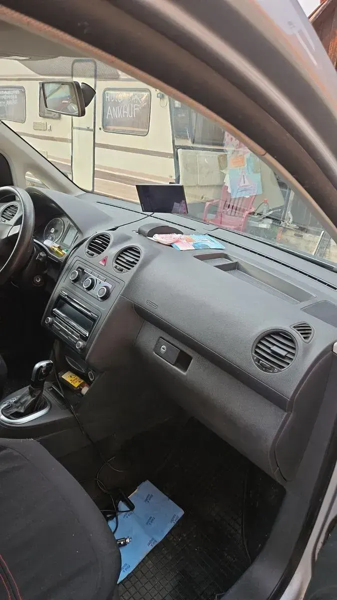 Gebraucht VW Caddy Maxi 140 PS (102 kW) 2014 Grau Van / Kleinbus