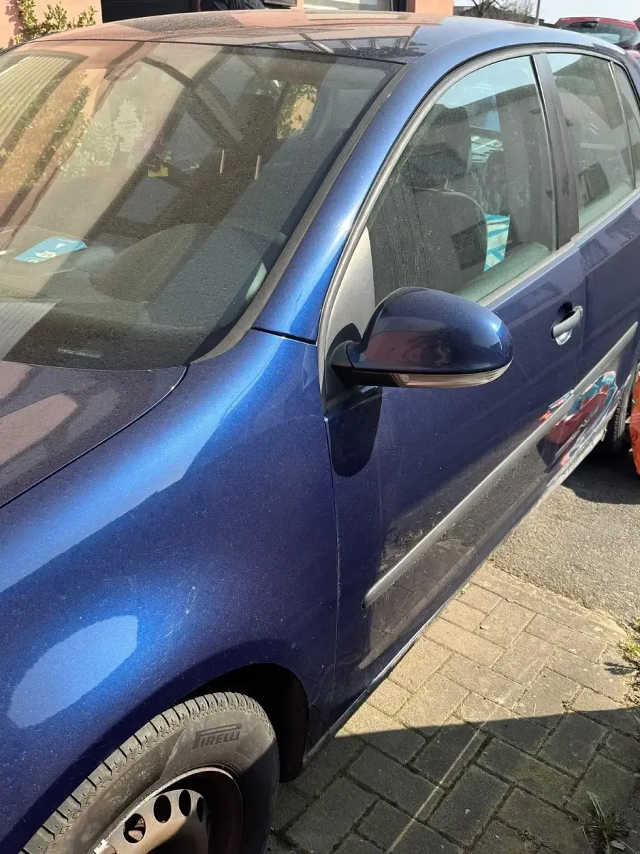 Gebraucht VW Golf V 105 PS (77 kW) 2004 Blau Kleinwagen