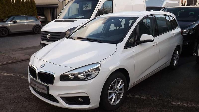 Gebraucht BMW 216 Advantage 116 PS (85 kW) 2016 Alpinweiss iii Van / Kleinbus