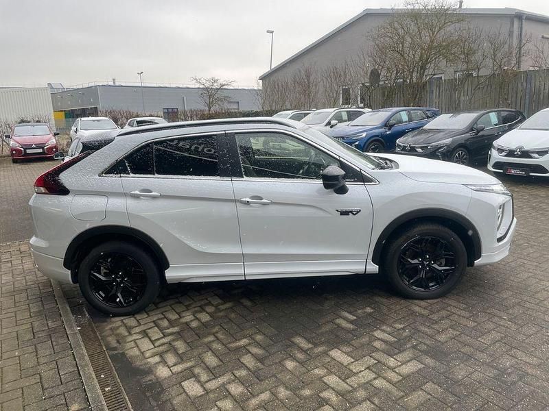 Gebraucht Mitsubishi Eclipse Cross Edition 188 PS (138 kW) 2022 Weiß SUV