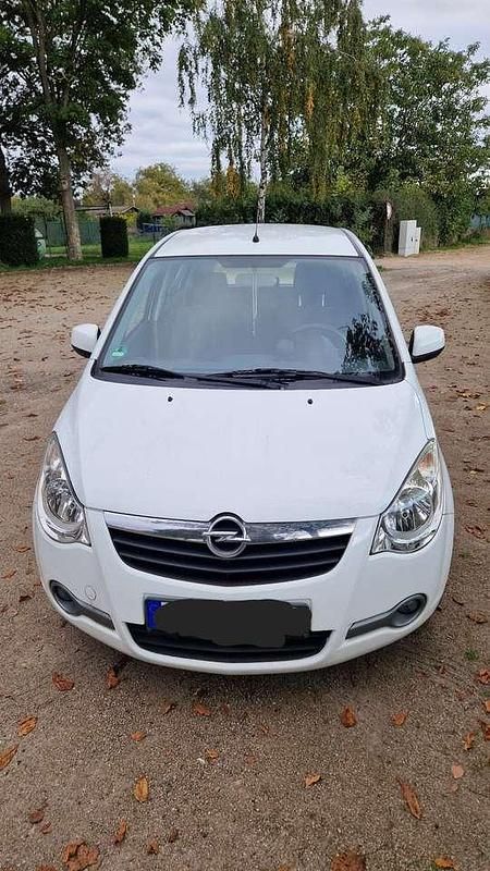 Weiß Gebraucht 2014 Opel Agila Edition Kombi | 5.000 € (Fairer Preis) - Bild 1/4