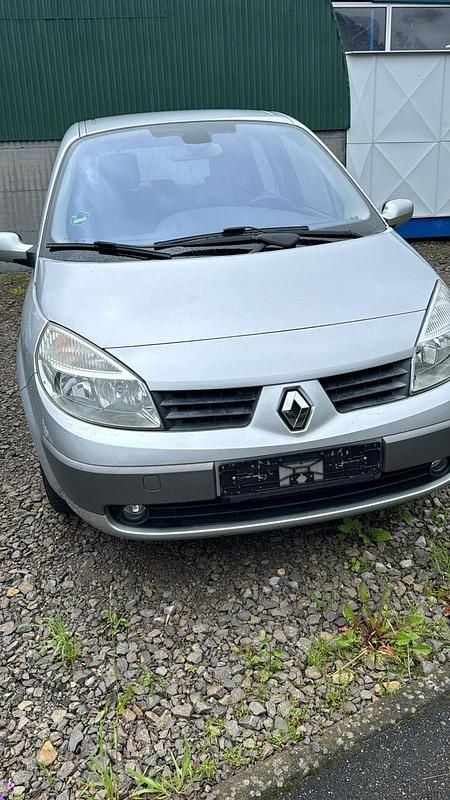 Grau Gebraucht 2006 Renault Scénic II Van / Kleinbus | 800 € - Bild 1/3