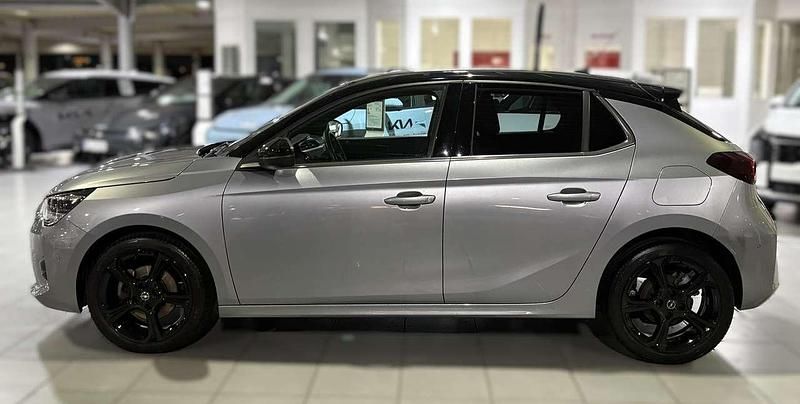 Gebraucht Opel Corsa Ultimate 101 PS (74 kW) 2022 Kontrast grau/quarz silber Kleinwagen