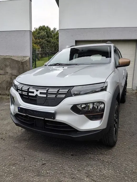 Gebraucht Dacia Spring Extreme 47 kW (65 PS) 2023 Grau Kleinwagen