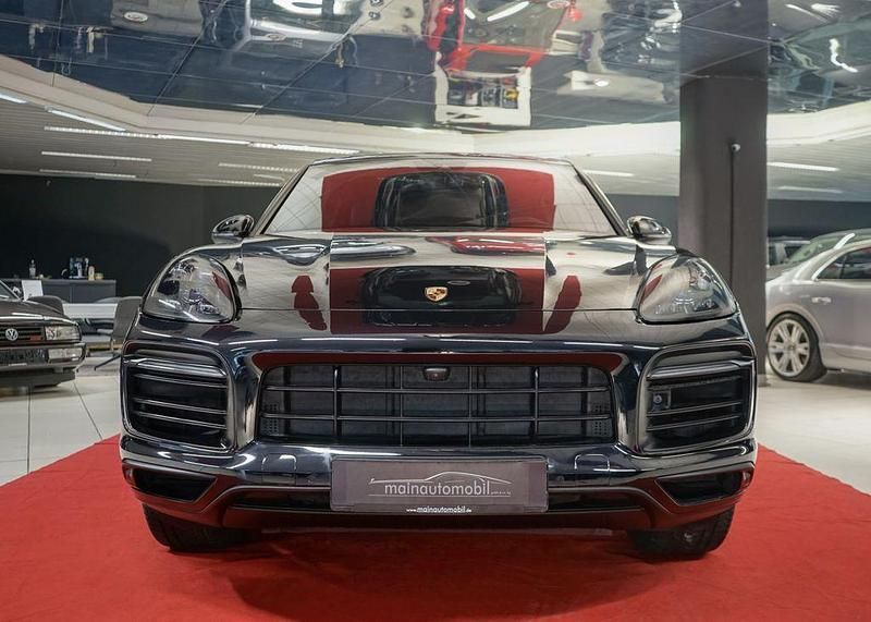 Gebraucht Porsche Cayenne Chrono 462 PS (339 kW) 2019 Schwarz SUV