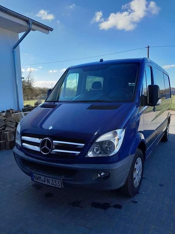 Gebraucht Mercedes Sprinter 163 PS (119 kW) 2010 Blau Van
