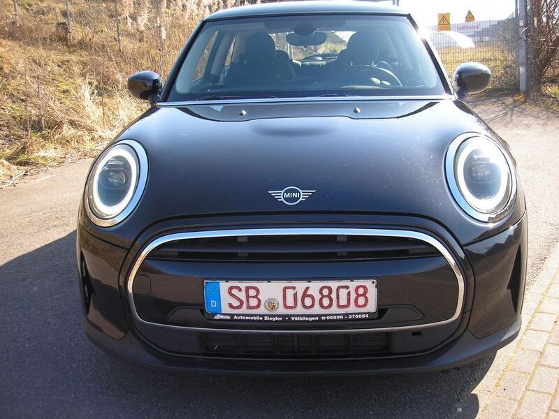 Schwarz Gebraucht 2022 Mini ONE Classic Kleinwagen | 14.900 € (Guter Preis) - Bild 1/4
