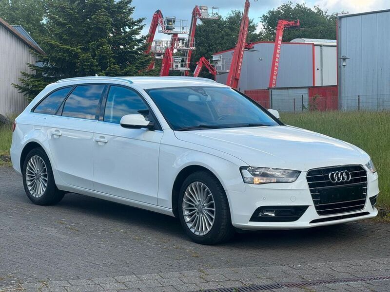 Weiß Gebraucht 2015 Audi A4 Ambition Kombi | 13.990 € (Guter Preis) - Bild 1/4