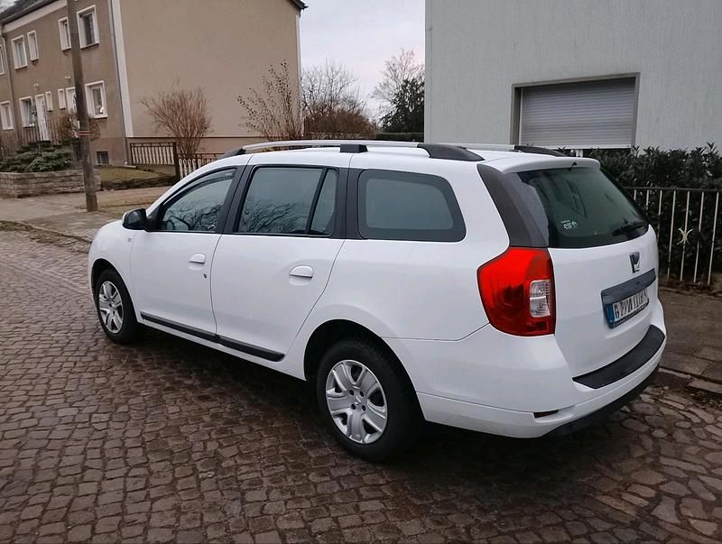 Gebraucht Dacia Logan MCV Comfort 90 PS (66 kW) 2018 Weiß Kombi