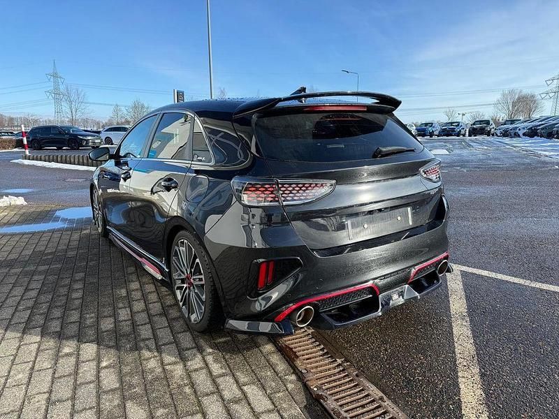 Gebraucht Kia Ceed GT Sport 204 PS (150 kW) 2022 (1k) zilinaschwarz met. Limousine
