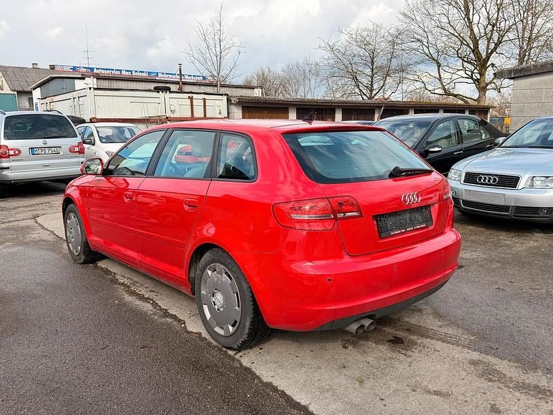 Gebraucht Audi A3 105 PS (77 kW) 2008 Rot Kleinwagen