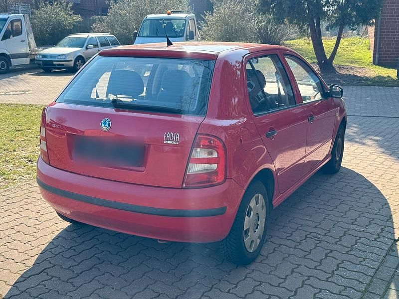 Gebraucht Skoda Fabia 65 PS (47 kW) 2003 Rot Limousine