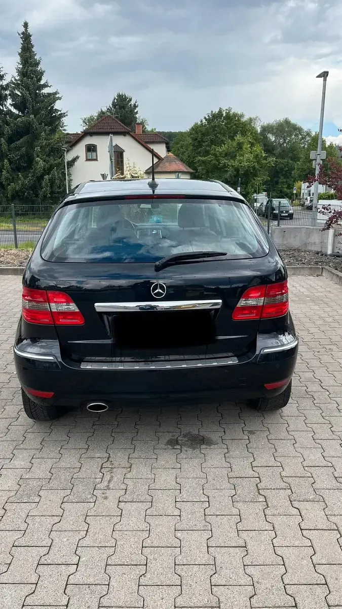 Gebraucht Mercedes B200 136 PS (100 kW) 2008 Schwarz Van / Kleinbus