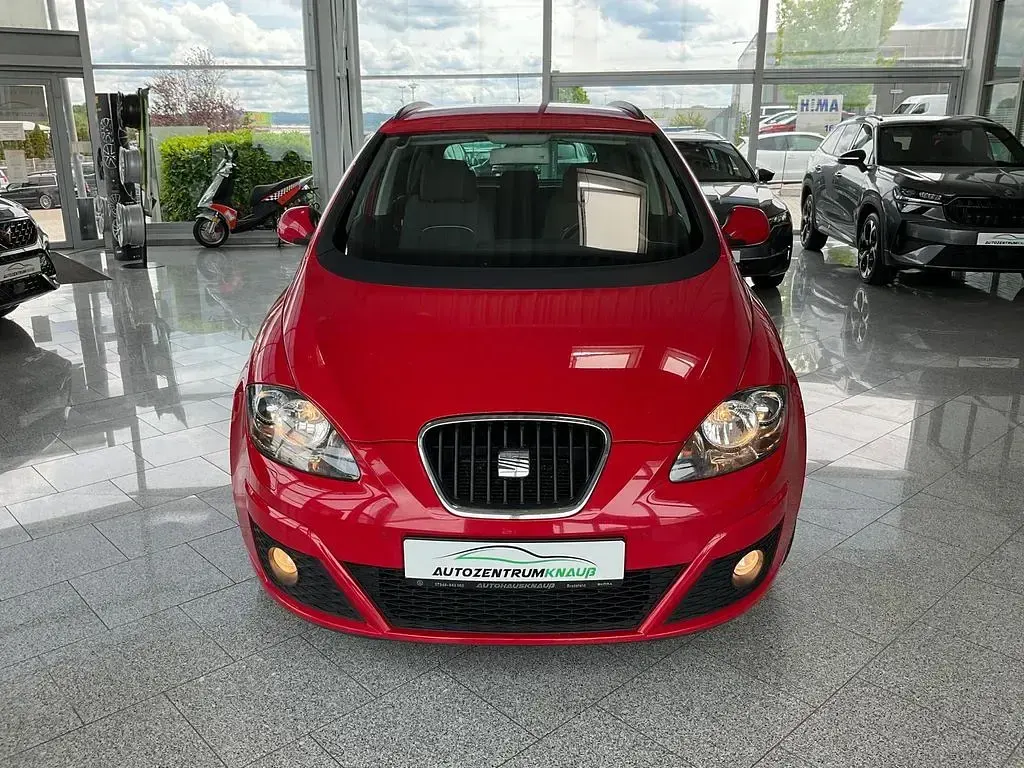 Gebraucht Seat Altea XL Reference 140 PS (102 kW) 2014 Rot Van / Kleinbus