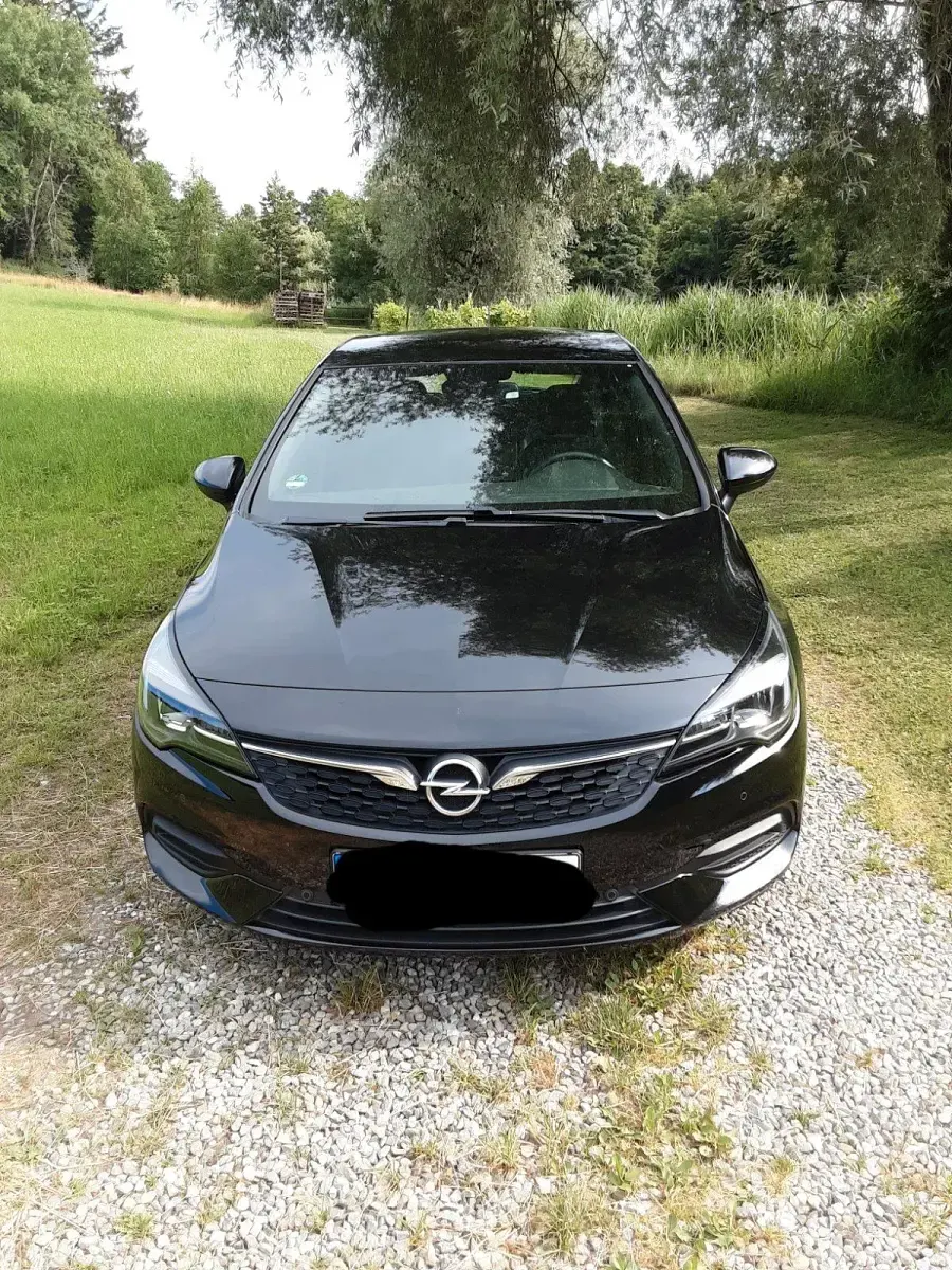 Gebraucht Opel Astra 131 PS (96 kW) 2020 Schwarz Limousine