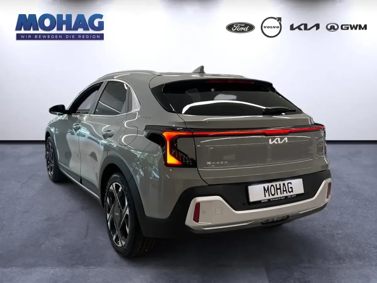 Neu Kia XCeed GT-Line 180 PS (132 kW) 2026 Grau SUV