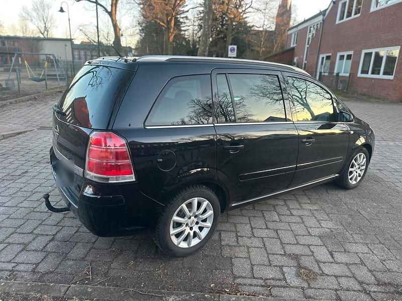 Gebraucht Opel Zafira 105 PS (77 kW) 2005 Schwarz Van / Kleinbus