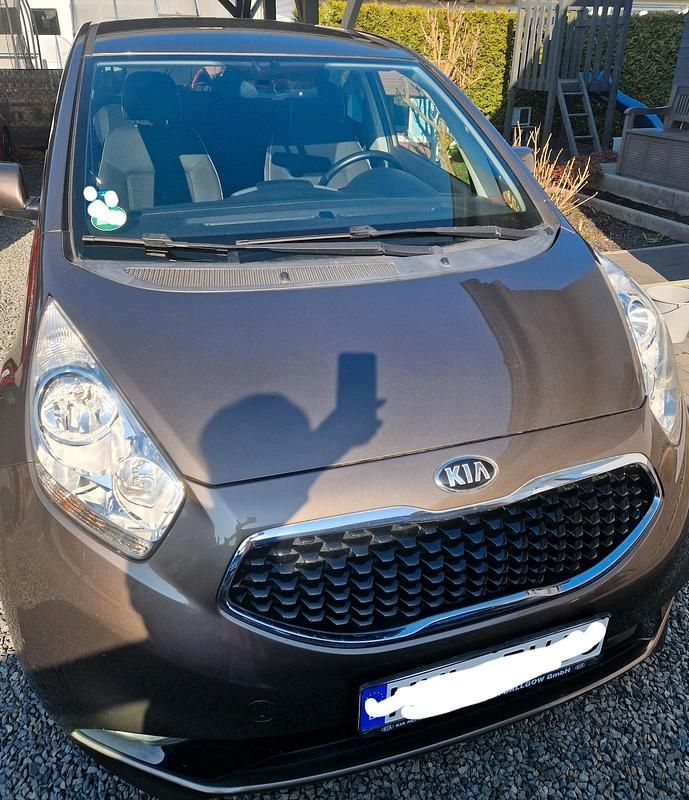 Gebraucht Kia Venga 125 PS (91 kW) 2017 Andere farben Kleinwagen
