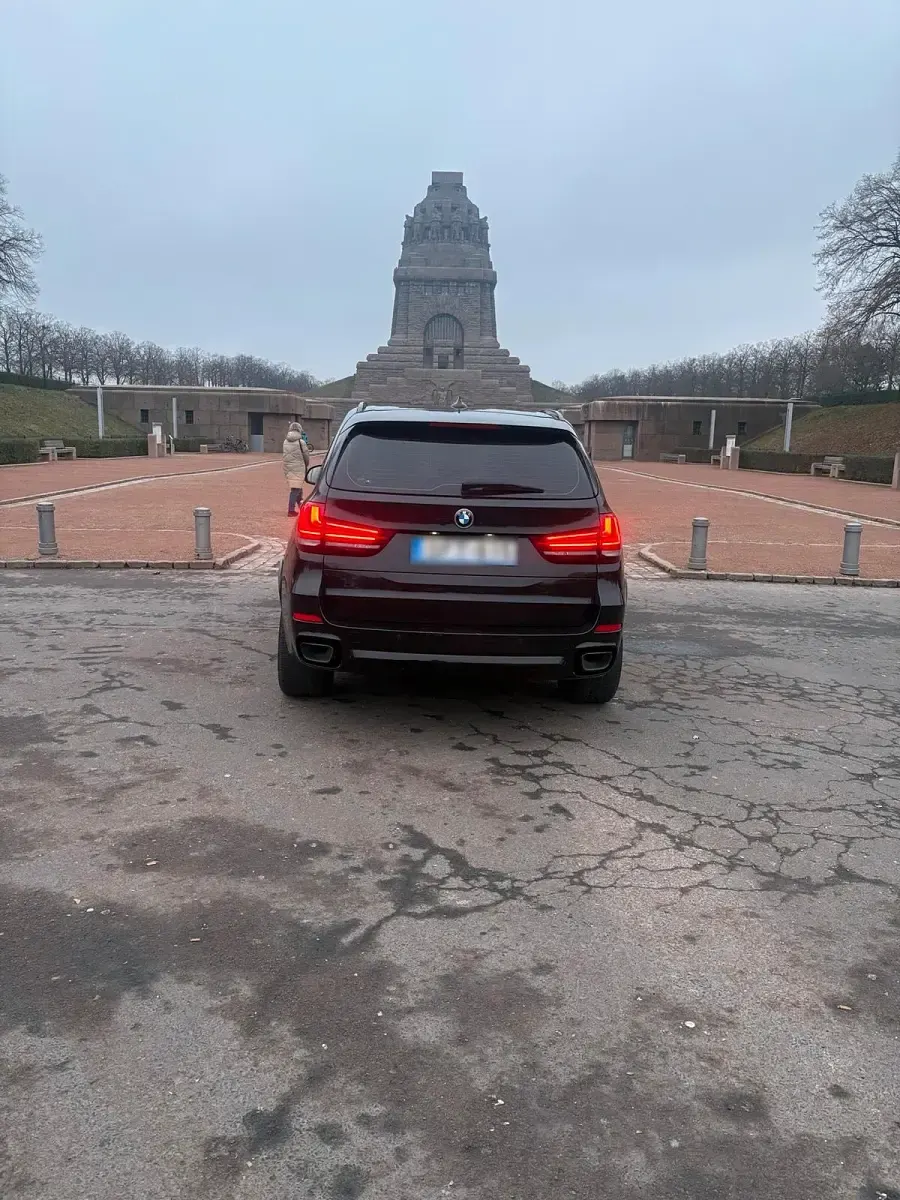 Second-hand BMW X5 381 CP (280 kW) 2016 Negru SUV