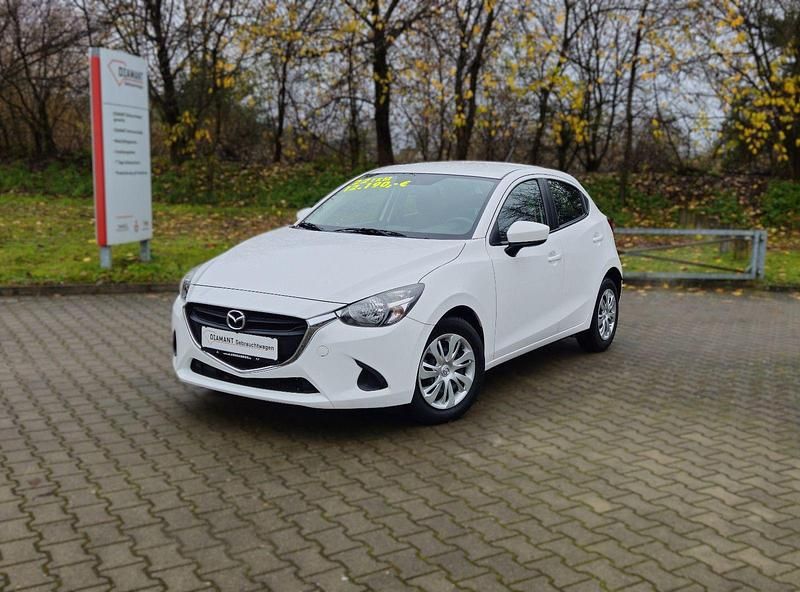 Weiß Gebraucht 2019 Mazda 2 Kleinwagen | 12.190 € (Guter Preis) - Bild 1/4