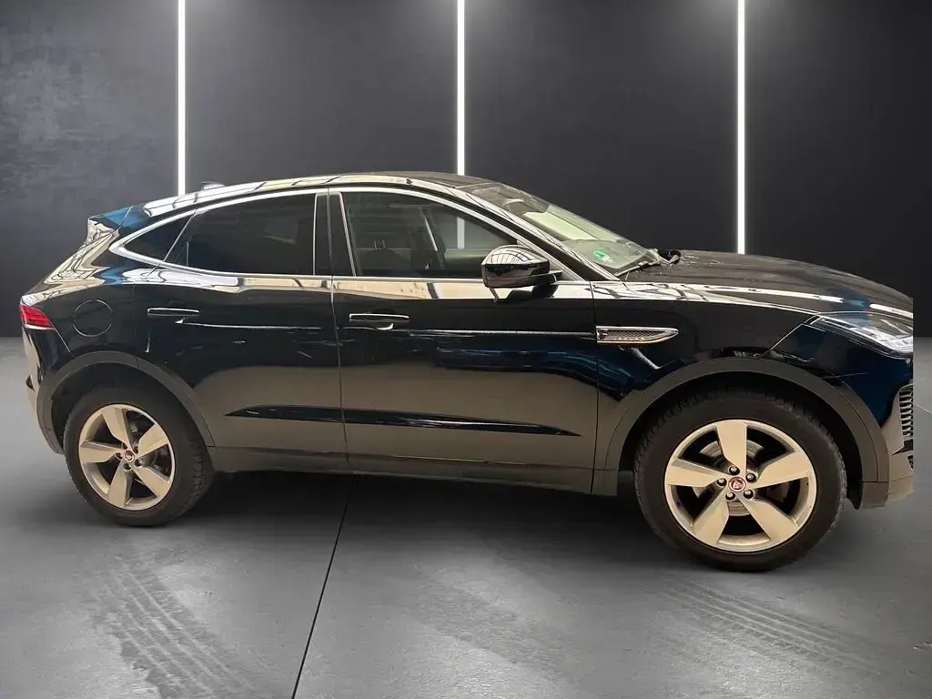 Gebraucht Jaguar E-Pace Basis 150 PS (110 kW) 2020 Schwarz SUV