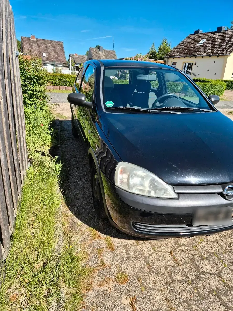 Gebraucht Opel Corsa 58 PS (42 kW) 2001 Schwarz Kleinwagen