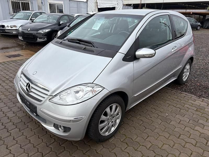 Gebraucht Mercedes A150 95 PS (69 kW) 2005 Silber Limousine