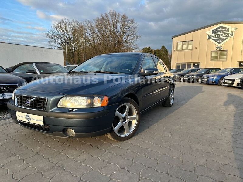 Blau Gebraucht 2006 Volvo S60 Kinetic Limousine | 6.999 € (Teuer) - Bild 1/4