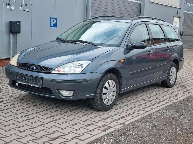Gebraucht Ford Focus 100 PS (73 kW) 2003 Grau Kombi
