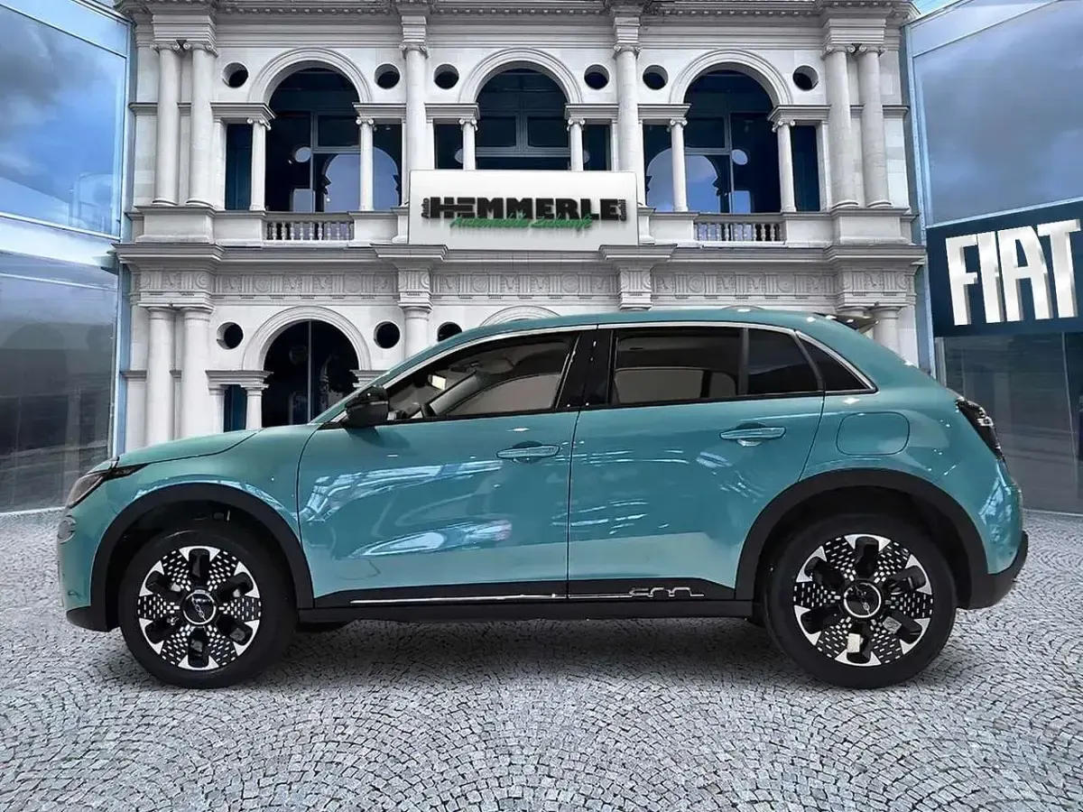 Neu Fiat 600 La Prima 101 PS (74 kW) 2026 Acqua blau SUV