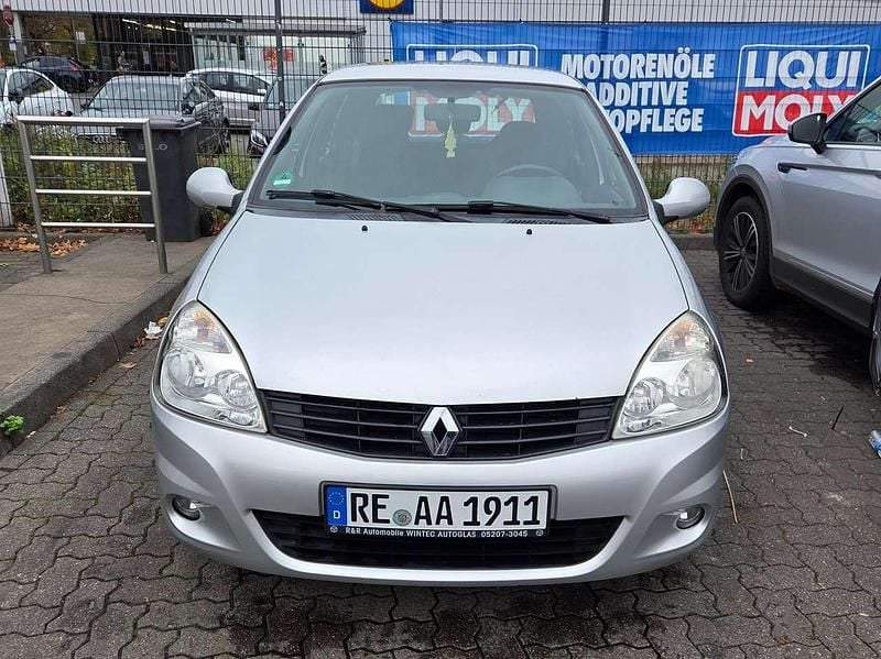 Silber Gebraucht 2010 Renault Clio II Authentique Limousine | 2.099 € (Fairer Preis) - Bild 1/4