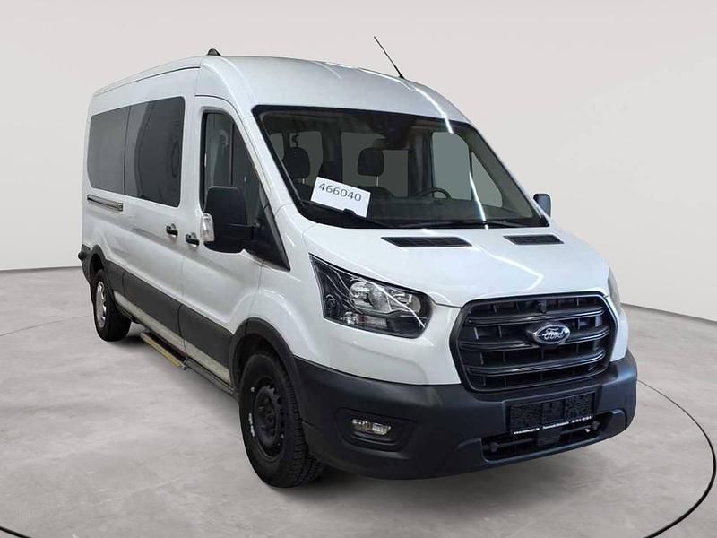 Gebraucht Ford Transit Trend 131 PS (96 kW) 2023 Frostweiß Van / Kleinbus