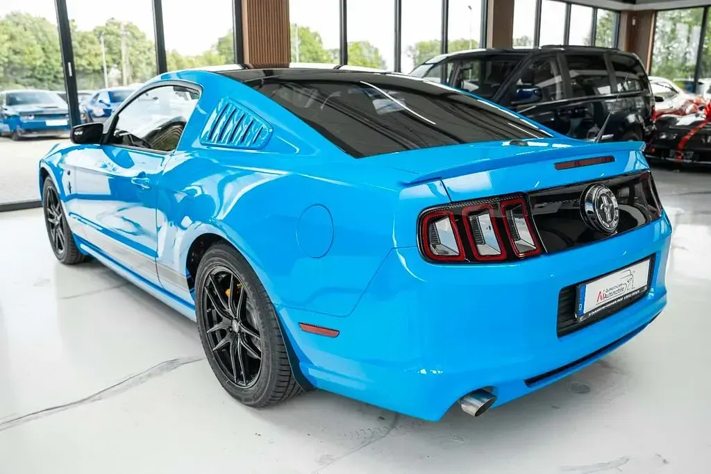 Gebraucht Ford Mustang GT 305 PS (224 kW) 2012 Blau Coupé
