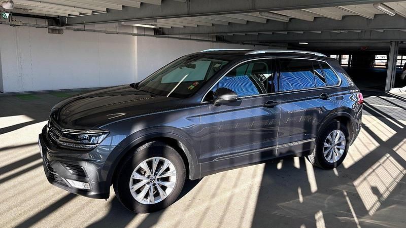 Gebraucht VW Tiguan 150 PS (110 kW) 2016 Grau SUV