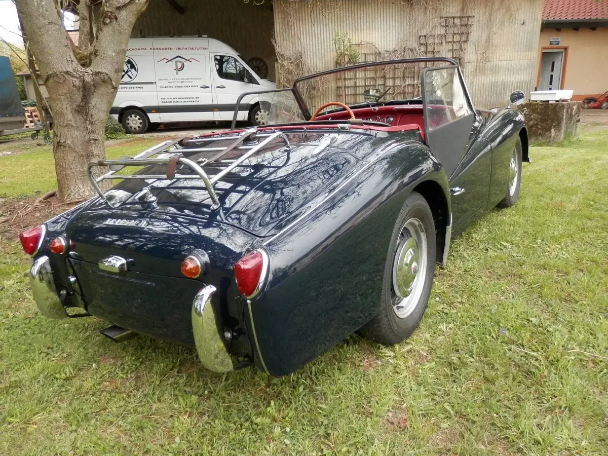 Gebraucht Triumph TR3 100 PS (73 kW) 1958 Blau Cabrio