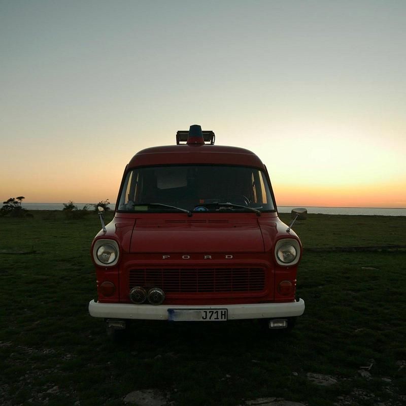 Gebraucht Ford Transit 65 PS (47 kW) 1971 Rot Van / Kleinbus