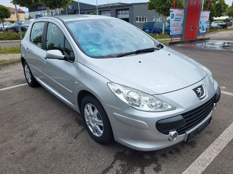 Silber Gebraucht 2006 Peugeot 307 Limousine | 2.100 € (Fairer Preis) - Bild 1/4