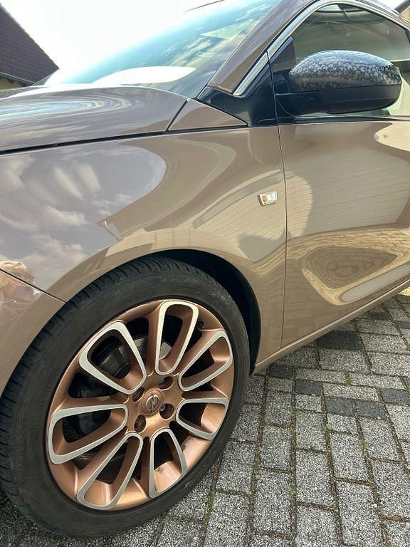 Gebraucht Opel Adam 87 PS (63 kW) 2013 Braun Kleinwagen
