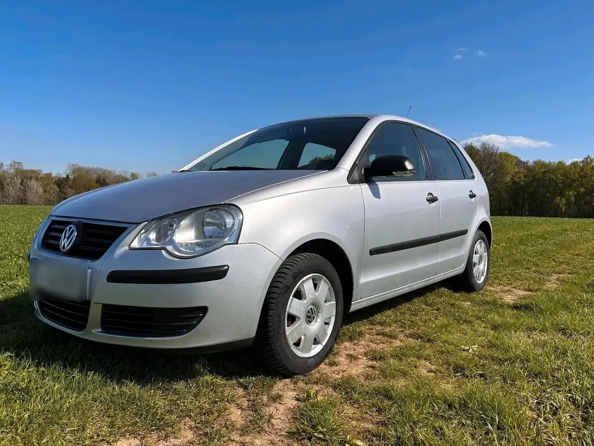 Gebraucht VW Polo 54 PS (39 kW) 2005 Silber Kleinwagen