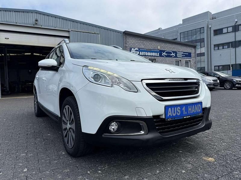 Blanc banquise Gebraucht 2015 Peugeot 2008 Active SUV | 9.870 € (Fairer Preis) - Bild 1/4