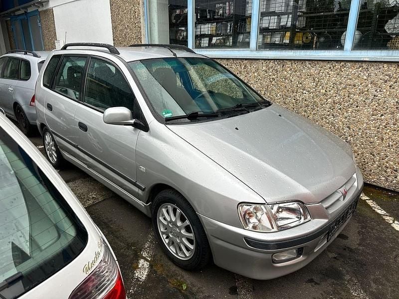 Gebraucht 2002 Mitsubishi Space Star Comfort Edition Van / Kleinbus | 790 € (Superpreis) - Bild 1/4