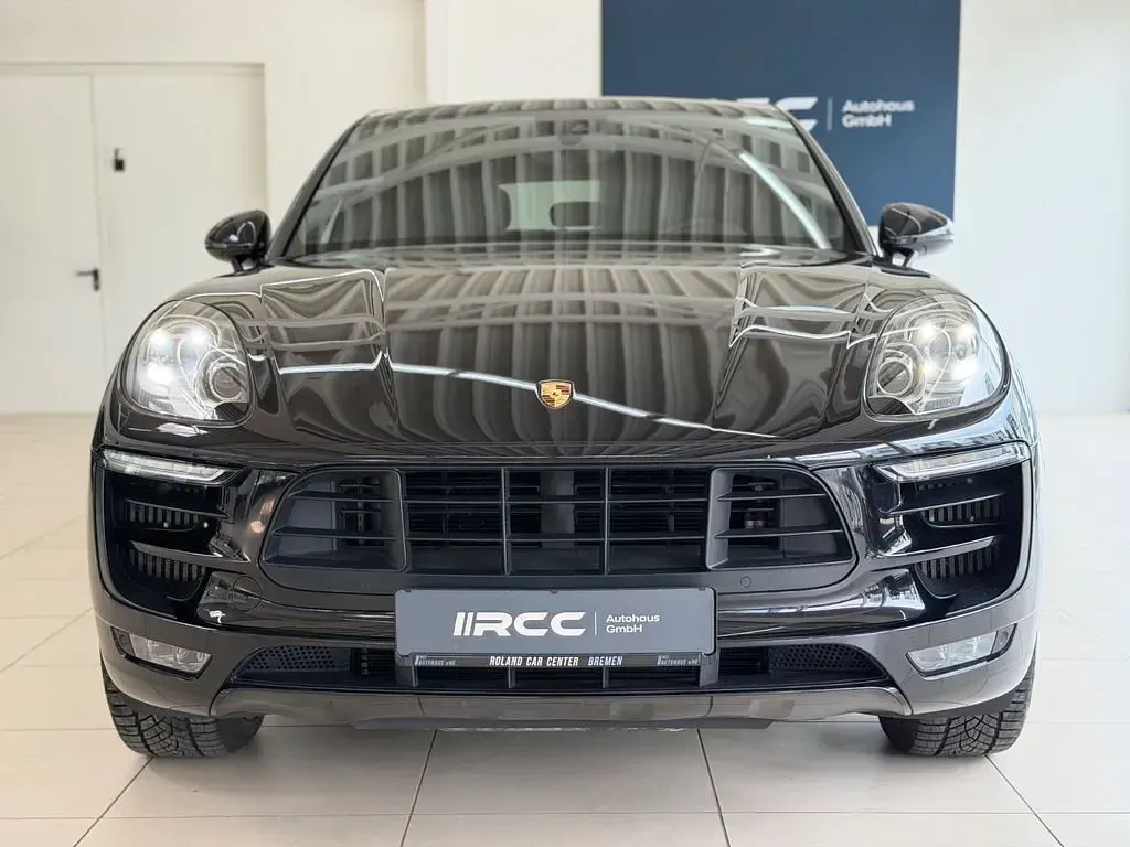 Gebraucht Porsche Macan Turbo Chrono 400 PS (294 kW) 2016 Tiefschwarz SUV
