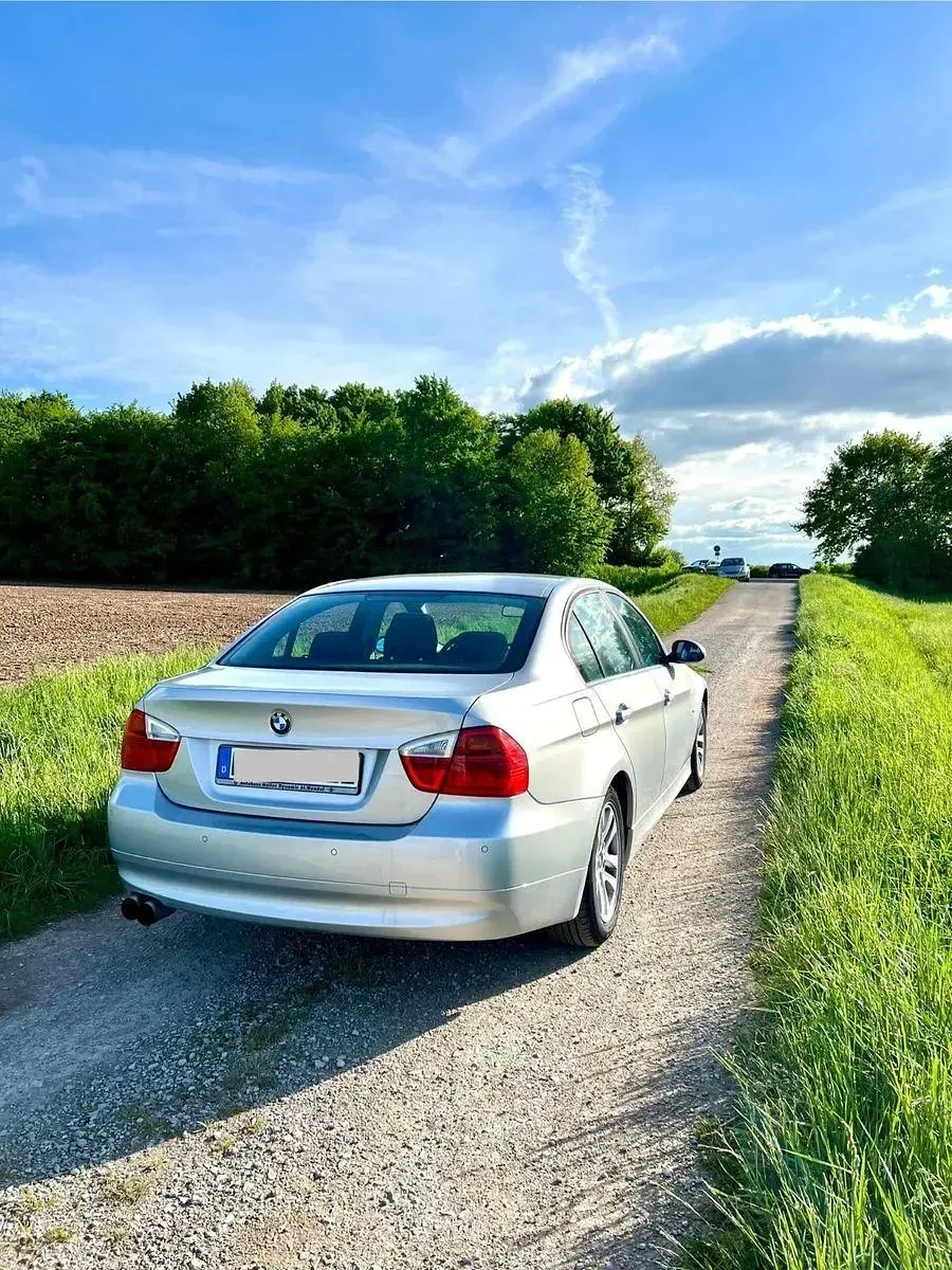 Gebraucht BMW 325 Performance 272 PS (200 kW) 2007 Silber Limousine