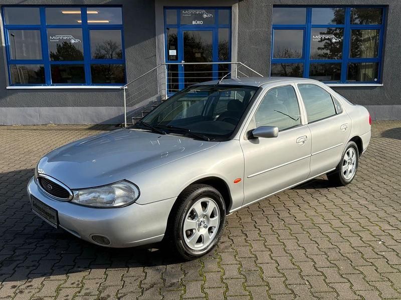 Rot Gebraucht 1998 Ford Mondeo Limousine | 2.950 € (Etwas zu teuer) - Bild 1/4